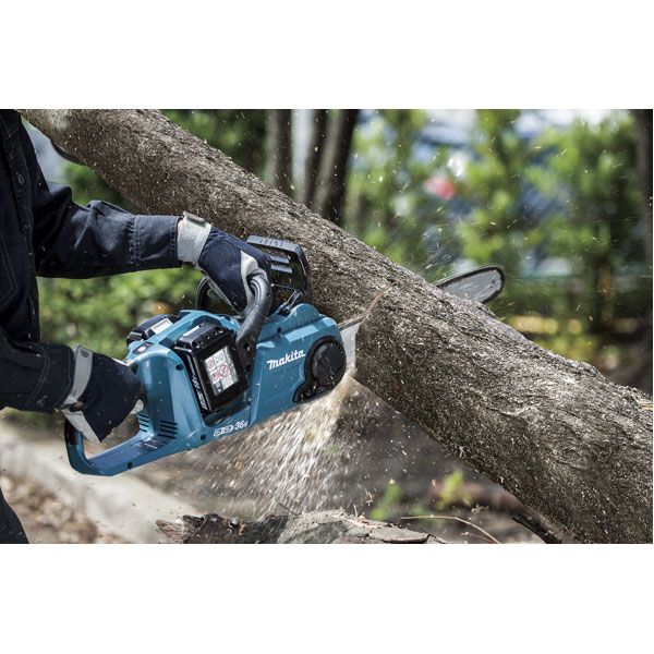 Tronçonneuse à batterie 36V 2x18V Li-Ion 35 cm DUC353RF2 MAKITA