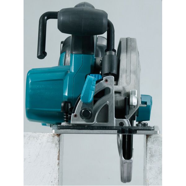 Scie circulaire 18 V Li-Ion ø165 mm (Machine seule) DHS680ZJ Makita