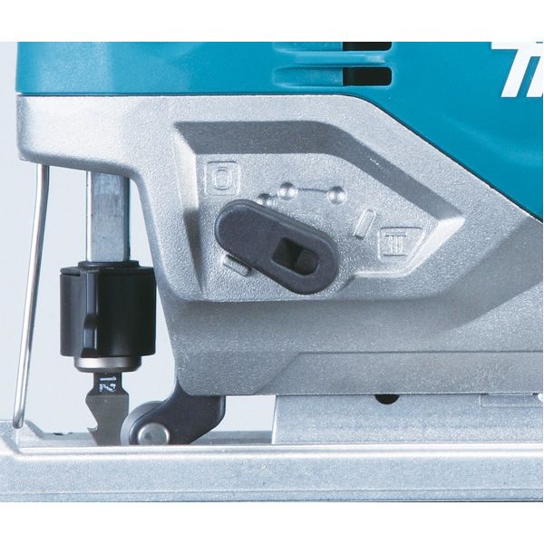 Scie sauteuse 650W MAKITA JV0600J