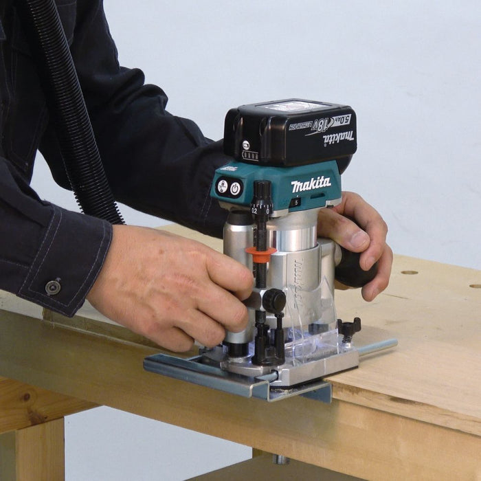 Affleureuse  a batterie 18V 8 mm (Produit seul + kit d'accessoires) DRT50ZJX3 MAKITA