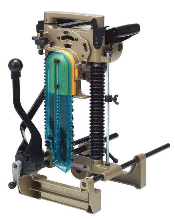 Mortaiseuse à chaine - 7104l Makita