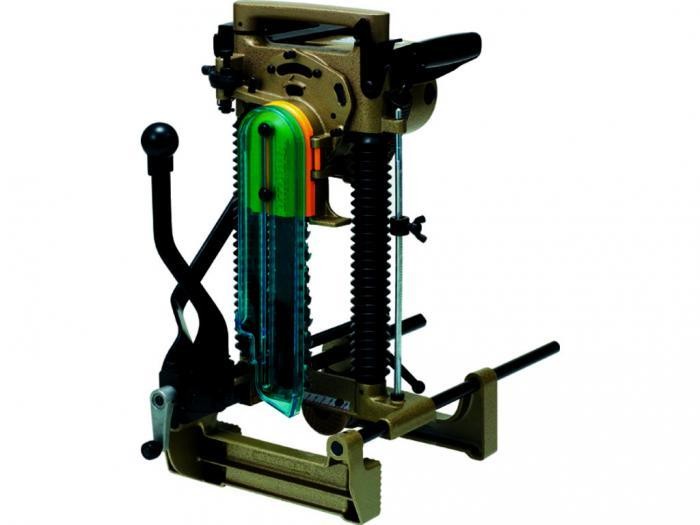 Mortaiseuse à chaine - 7104l Makita