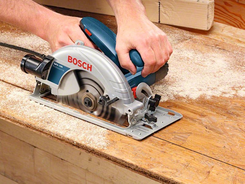 Scie circulaire GKS 190mm Professional Bosch 1400W 0601623000