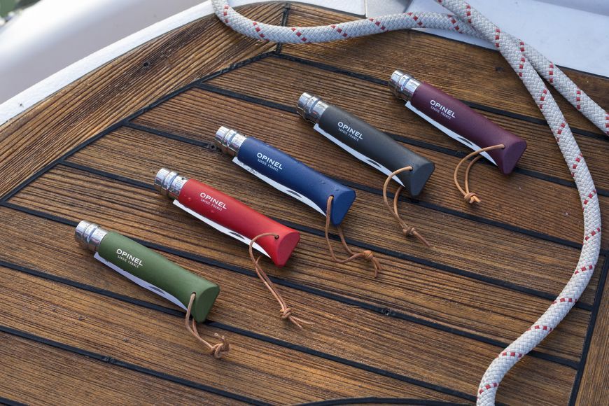 Couteau N08 Opinel Baroudeur Rouge- 001705
